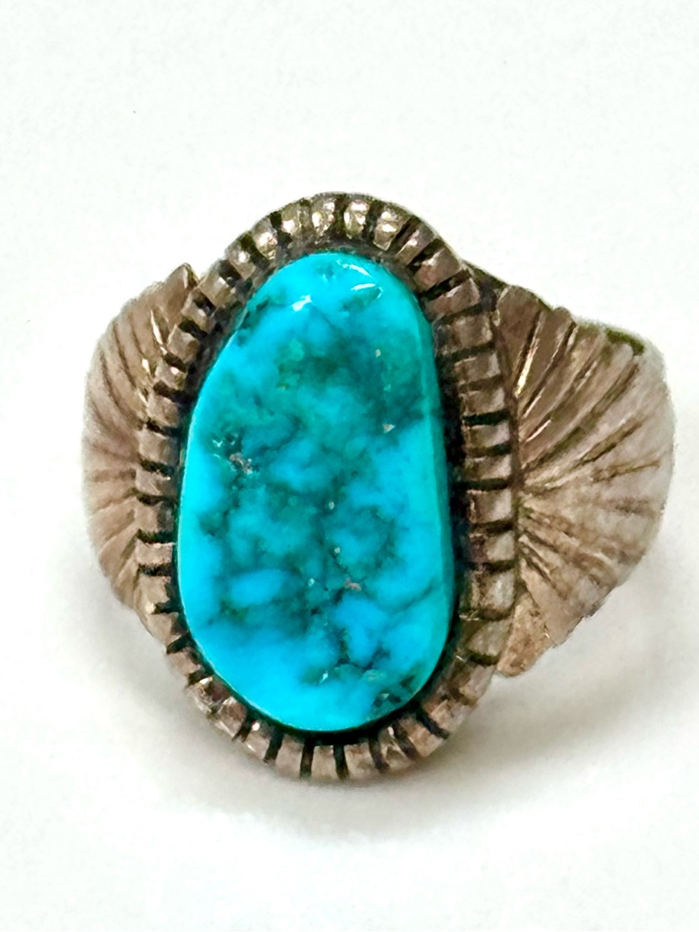 Vintage Native American Navajo / Zuni Turquoise Ring Silver Signed By Artist